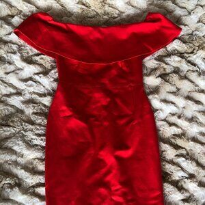 Aritzia Babaton off-shoulder red fitted dress size 2